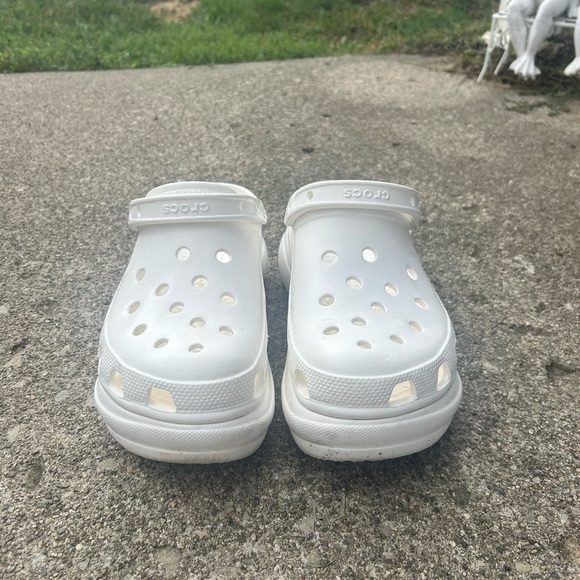 CROCS Bae Clog in White Size w10 - Picture 3 of 8